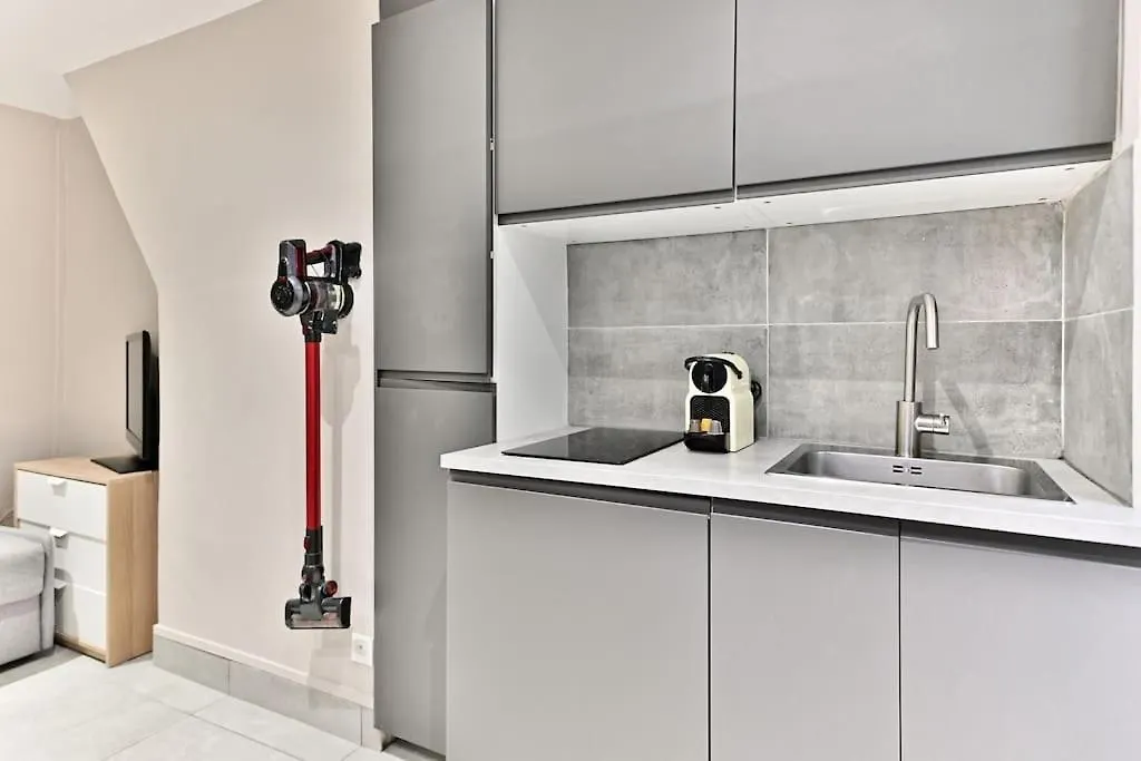 Studio Confortable Au Coeur Du Quartier Sentier Париж