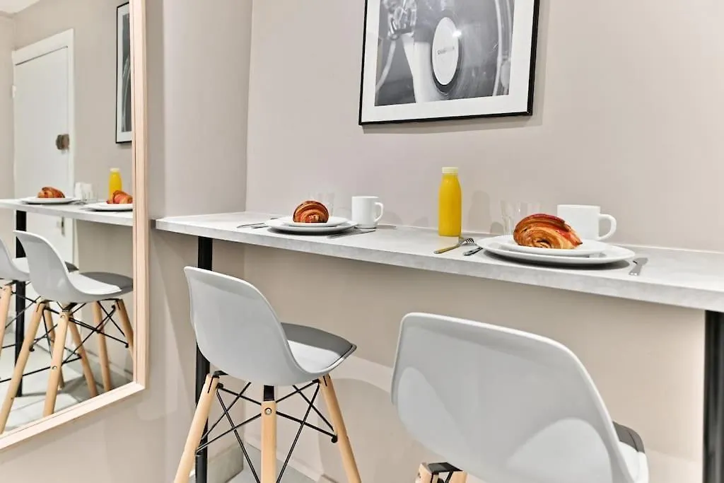 Апартаменты Studio Confortable Au Coeur Du Quartier Sentier Париж